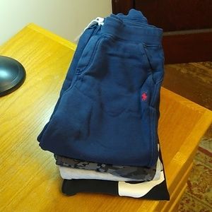 Lot of 4 kid's sweatpants good brands